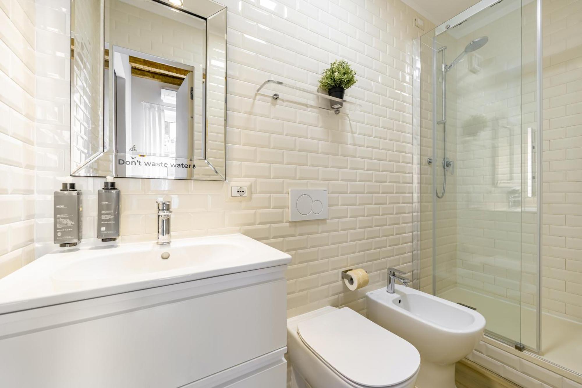Relstay - Navigli - 1Br 밀라노 외부 사진